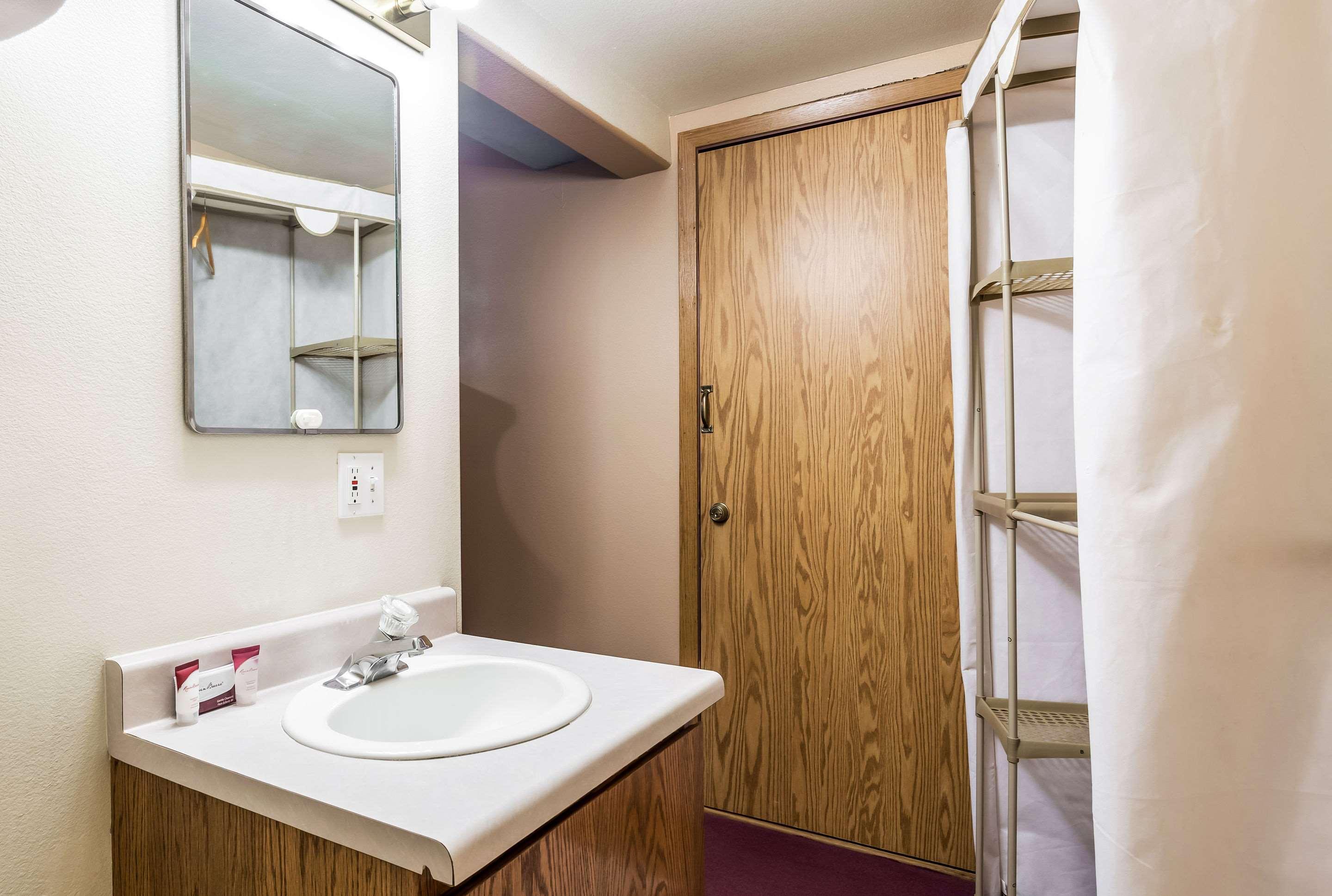 Rodeway Inn & Suites Big Water - Antelope Canyon Bagian luar foto