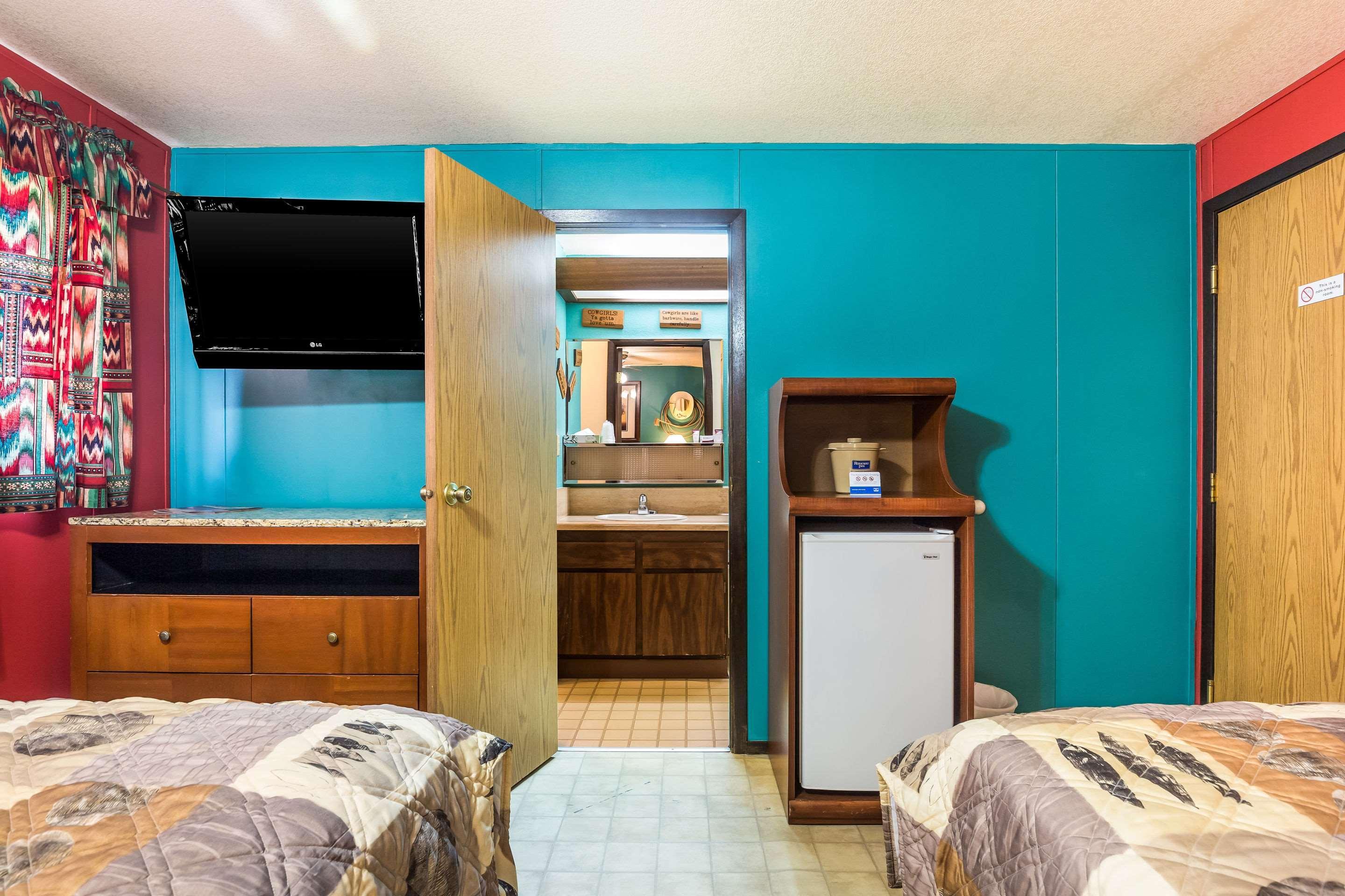 Rodeway Inn & Suites Big Water - Antelope Canyon Bagian luar foto